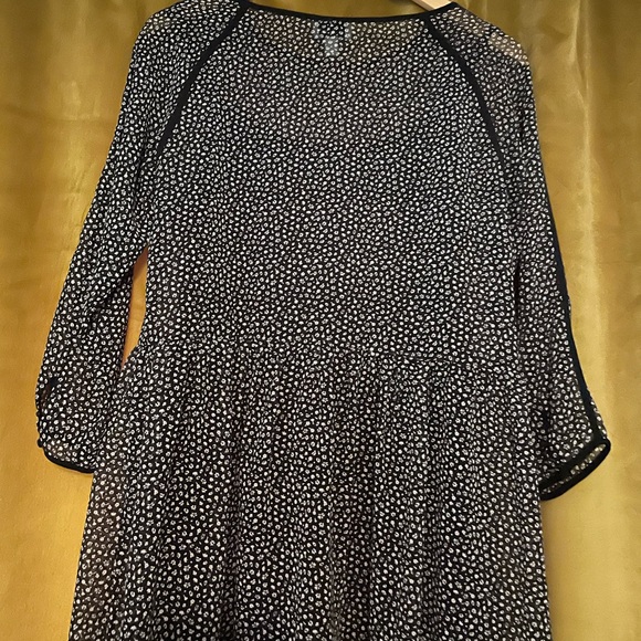 Frank and Oak ditsy floral b&w babydoll dress - Picture 3 of 6